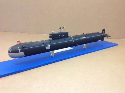 Модель подводной лодки проект 685 Плавник