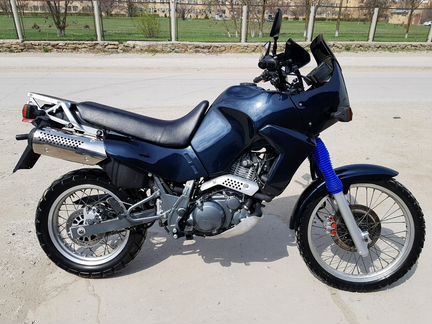 Продаю мотоцикл Yamaha XTZ 660