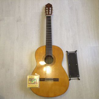 Гитара Yamaha С40