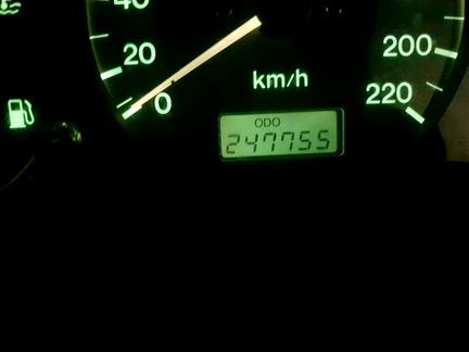 Mazda 323 1.8 МТ, 1998, 247 756 км