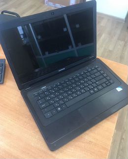 Офисный ноутбук Compaq presario c экраном 15.6