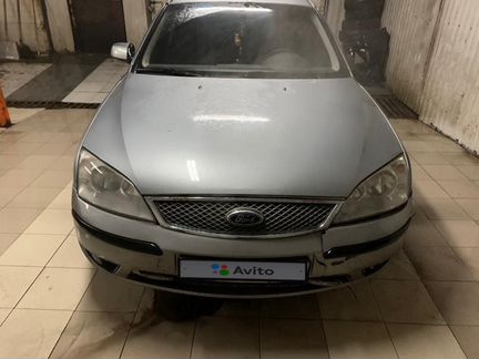 Ford Mondeo 2.0 МТ, 2004, битый, 229 000 км