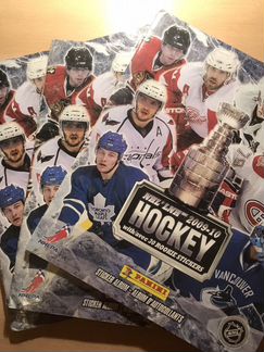 Журналы с наклейками хоккеистов