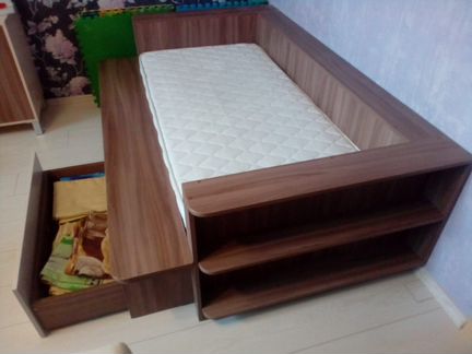 Детская кровать (спальное место 80 х 160 см)