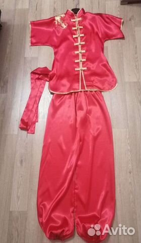 Костюм для выступлений Ушу и атрибуты для занятий