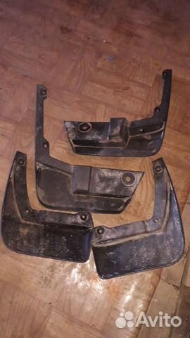 Б/у брызговики оригинал на рено логан 2