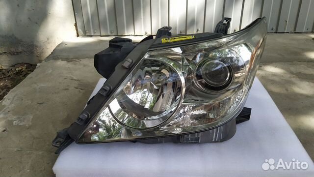 Фара левая оригинал Lexus LX570 2007-2011
