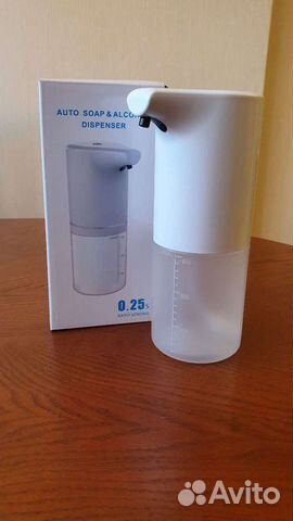 Диспенсер для жидкого мыла