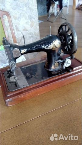 Швейная машина Singer