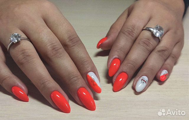 Маникюр Педикюр