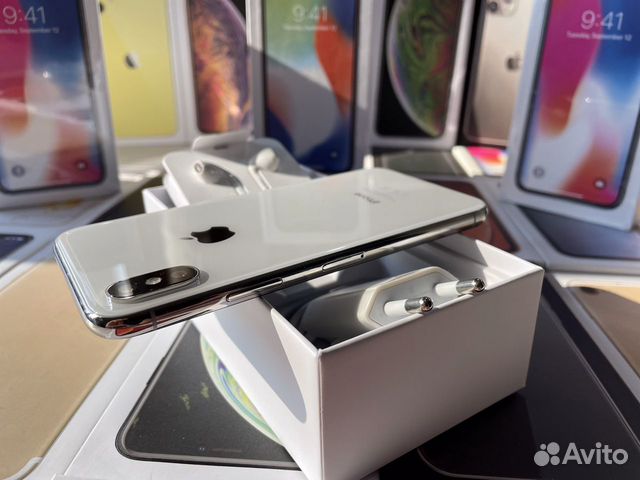 iPhone X/64 Silver. новый. доставка