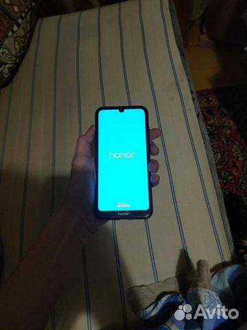 Смартфон Huawei Honor 8A 2/32