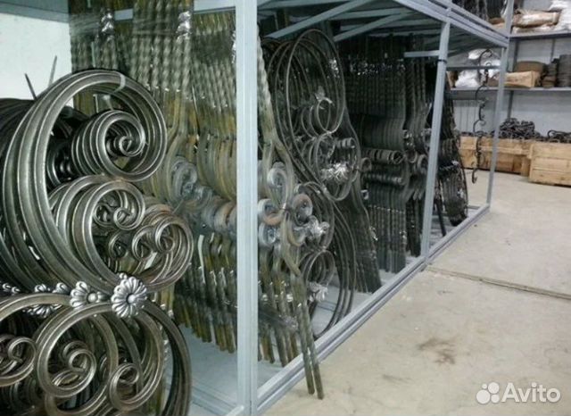 Кованные элементы хол