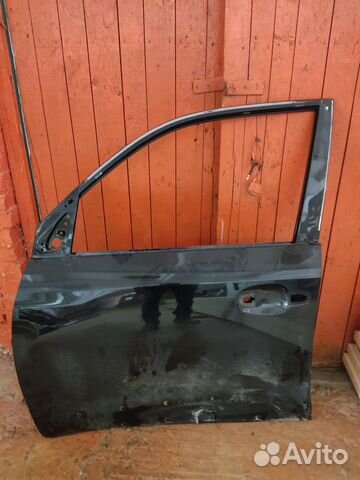 Дверь левая передняя (водительская) тойота LC 200