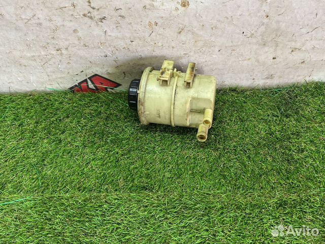 Бачок гура рено логан