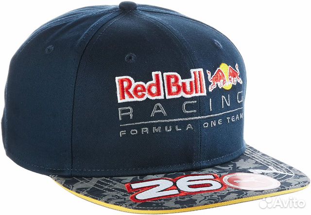 Red bull Racing 2016 бейсболка Kvyat