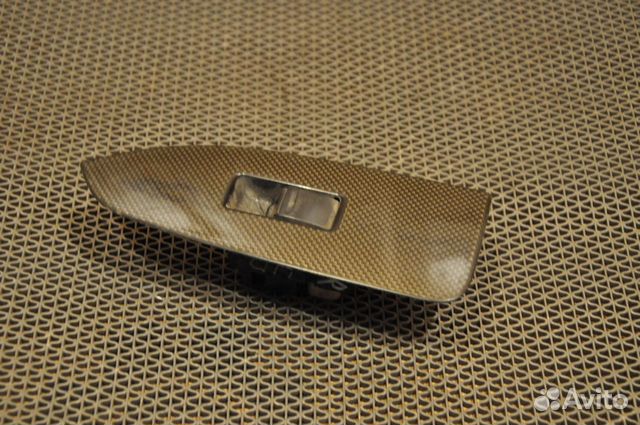 Кнопка стеклоподъемника задняя правая toyota CHA