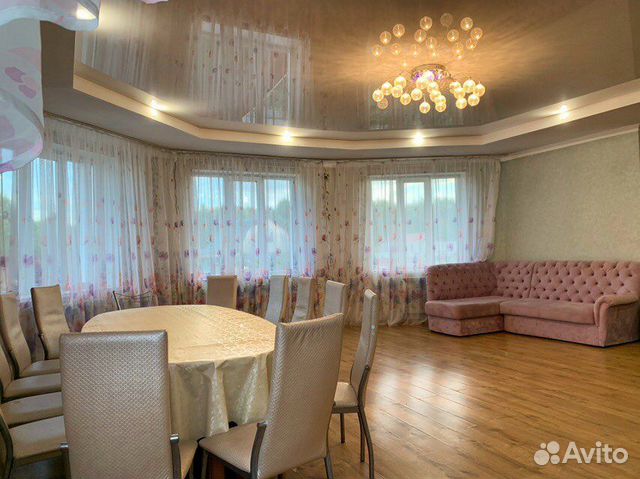 

7-к. коттедж, 260 м²