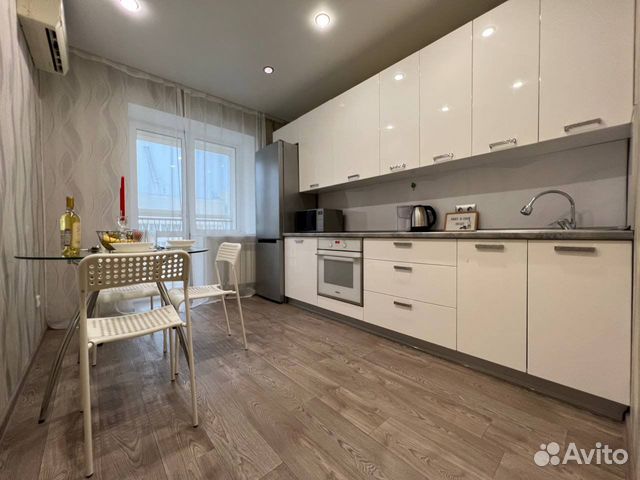 

1-к. квартира, 40 м², 10/10 эт.