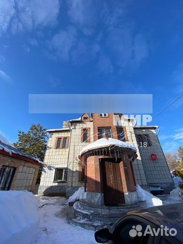 

4-к. коттедж, 350 м²