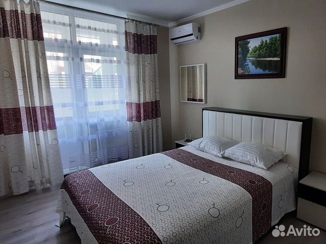

2-к. квартира, 65 м², 3/17 эт.