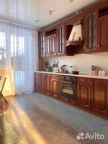 

7-к. коттедж, 270 м²