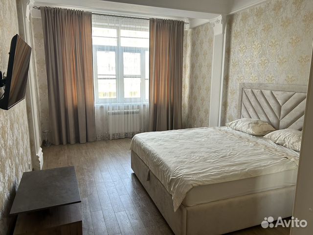 

1-к. квартира, 54 м², 3 кровати