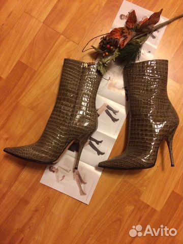 Новые кожаные стильные сапоги Casadei (оригинал) Новые кожаные стильные сапоги Casadei (оригинал)