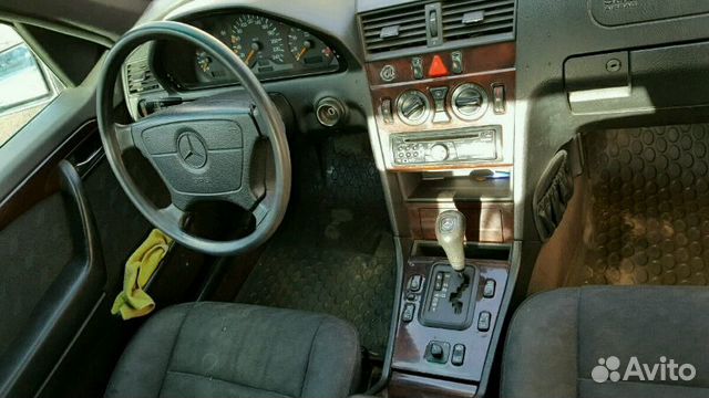 Mercedes-Benz C-класс 2.0 AT, 1997, 250 000 км