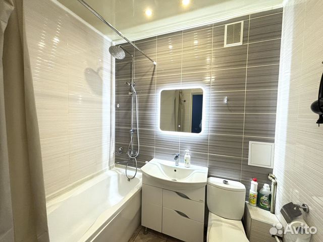 

2-к. квартира, 63 м², 1/9 эт.
