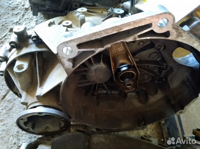 МКПП Volkswagen Caddy Maxi Combi 2003-2015