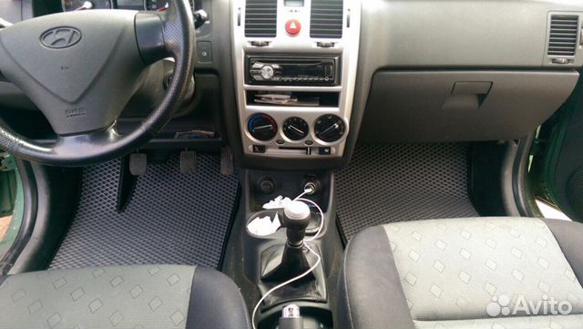 Новые коврики в салон Hyundai Getz Новые коврики в салон Hyundai Getz