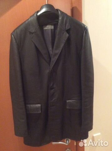 Продаю новую кожаную куртку Lagerfeld (оригинал) Продаю новую кожаную куртку Lagerfeld (оригинал)