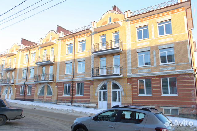 2-к квартира, 72 м², 2/3 эт.