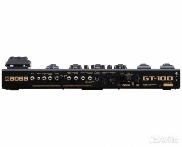 Roland GT-100 процессор гитарный Roland GT-100 процессор гитарный