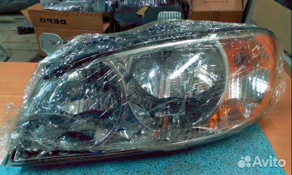 Фара левая и правая для Киа Карнивал (01-03) Фара левая и правая для Киа Карнивал (01-03)