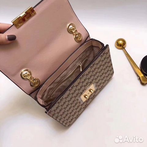 Сумка новая Michael Kors Сумка новая Michael Kors