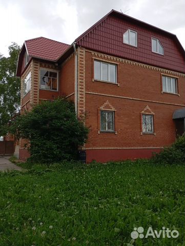 

7-к. коттедж, 240 м²