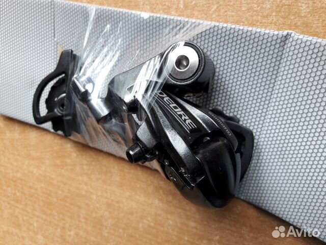 Новый задний переключатель Shimano Deore (9ск.)