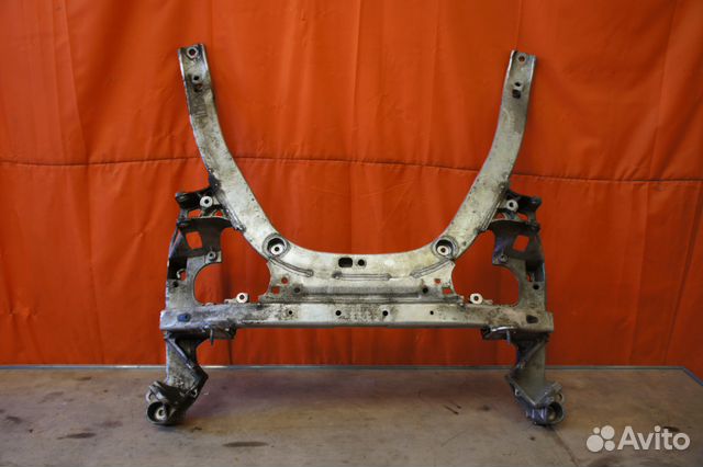 Подрамник передний BMW 5er E60 E61 6er E63 Подрамник передний BMW 5er E60 E61 6er E63