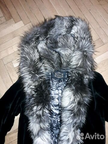 Полушубок с чернобурой лисой Полушубок с чернобурой лисой
