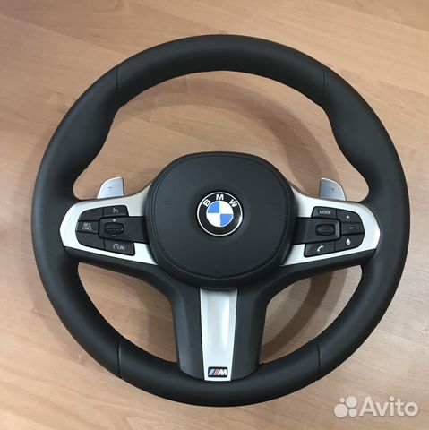 Спортивный М руль с лепестками 5 серия BMW G30