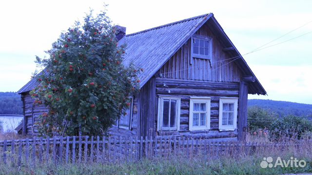 Авито карелия квартиры. Дом в деревне Карелия. Дома в Карелии в деревне карельская Масельга. Карелия недвижимость в Медвежьегорске. Авито Медвежьегорск.