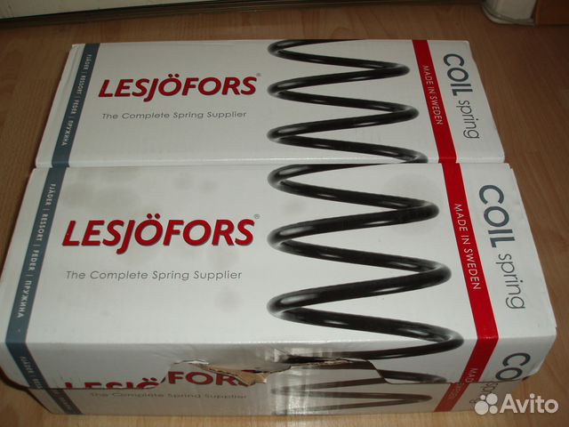 Купить пружины lesjofors. LESJOFORS 4062071 усиленная. Задняя усиленная пружина LESJOFORS на Форд фокус. LESJOFORS 4227605. Пружины Лесджофорс.
