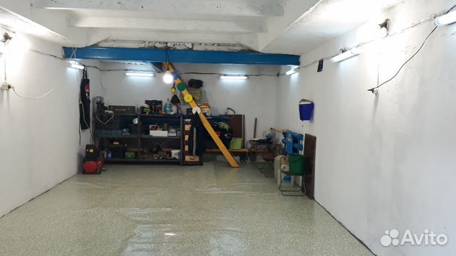 Гараж, > 30 м² Гараж, > 30 м²