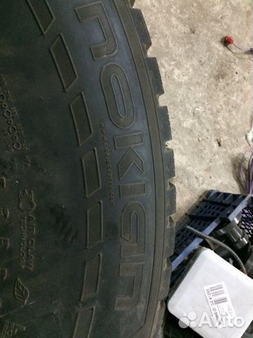 Продам комплект зимних шин 285/65R17