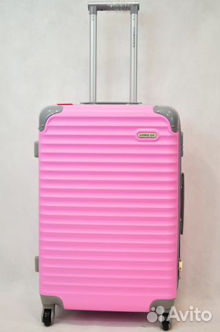 Чемодан на 4х колесах Чемодан на 4х колесах