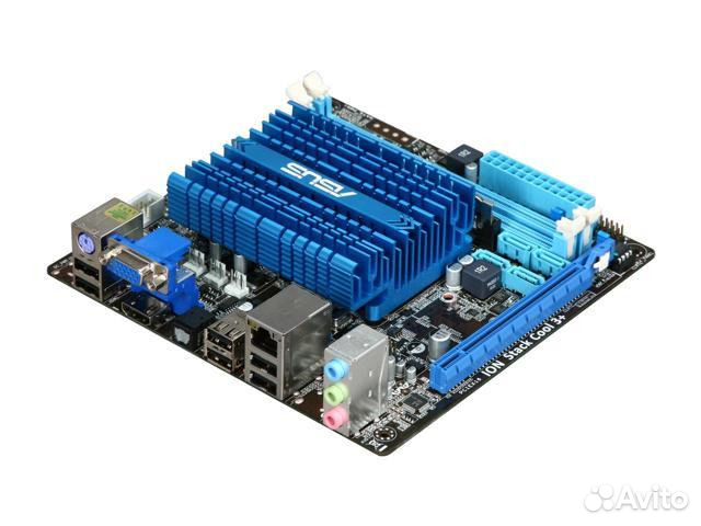 Asus AT3iont-I Asus AT3iont-I