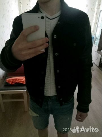 Бомбер levis