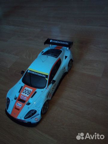 Aston martin DBR 9 AutoArt gulf racing test
